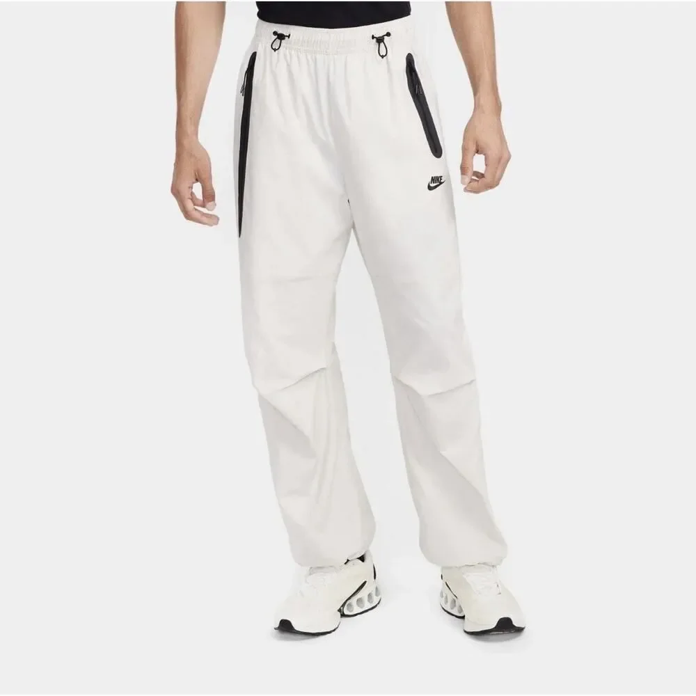 Nike Tech Men's Size Small Woven Standard Fit Training Workout Pants HM8241-104